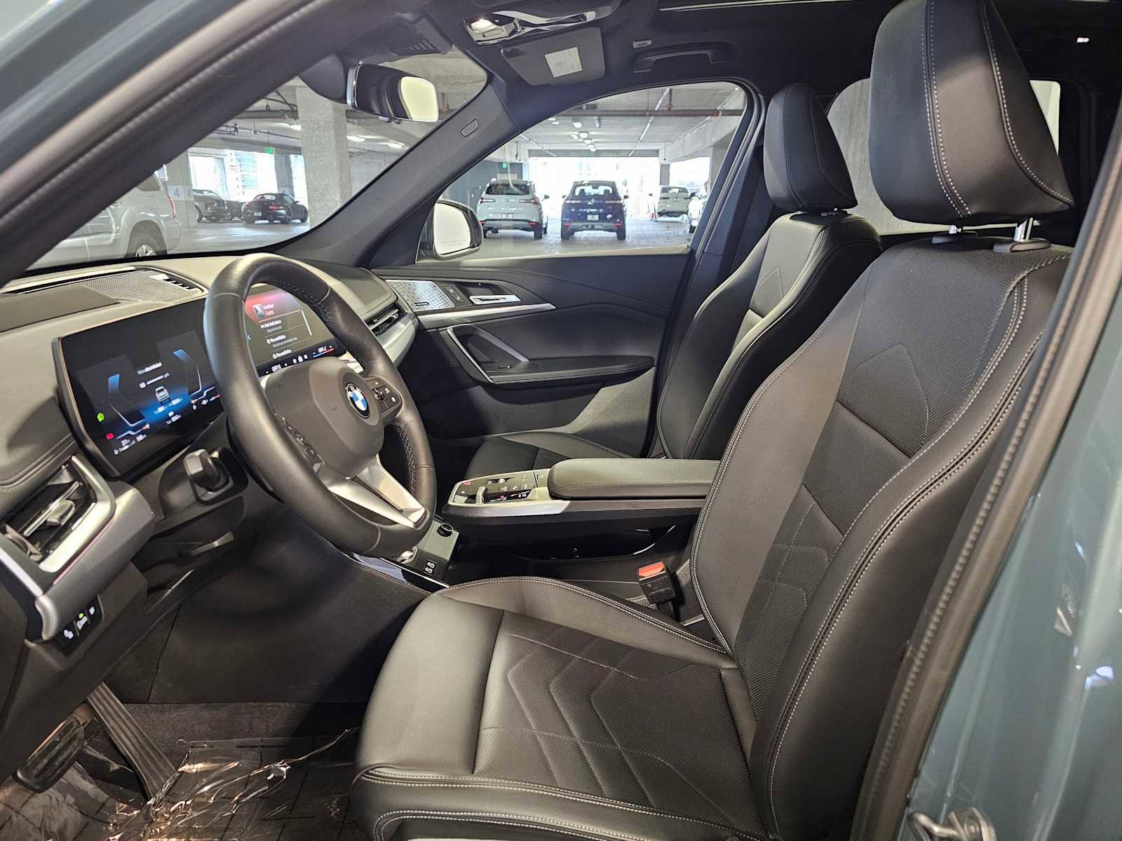 Used 2025 BMW X1 xDrive28i w/ Technology Package image 30