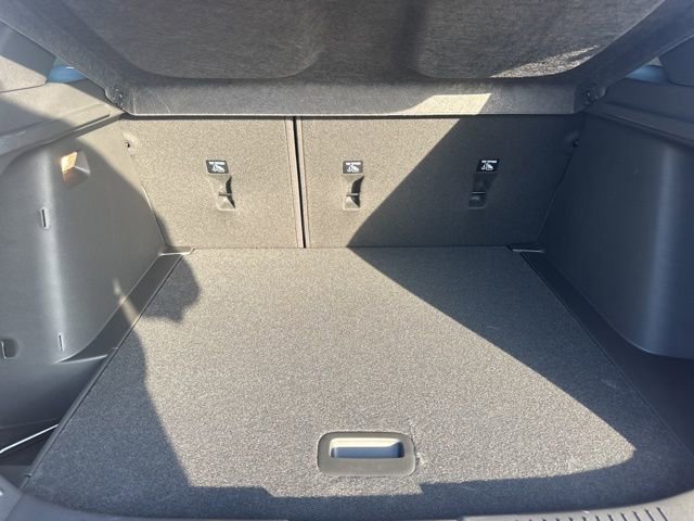 New 2026 Chevrolet Trax RS w/ Sunroof Package image 15