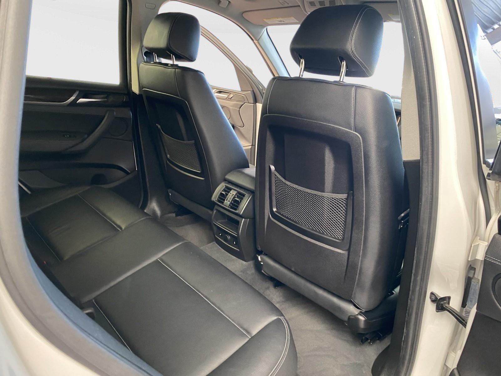 Used 2016 BMW X3 xDrive28i AWD/4WD image 11
