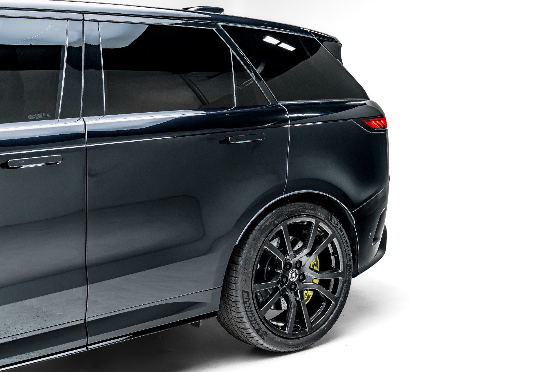 Used 2025 Land Rover Range Rover Sport SV Edition Two AWD/4WD image 13