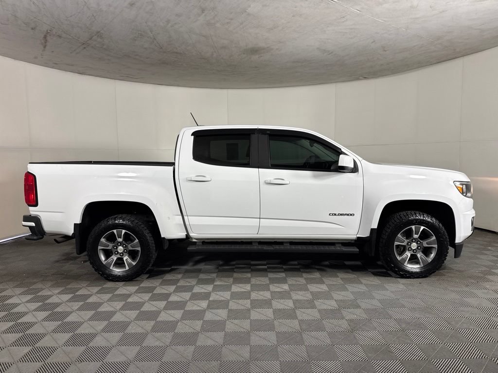 Used 2017 Chevrolet Colorado Z71 AWD/4WD image 7