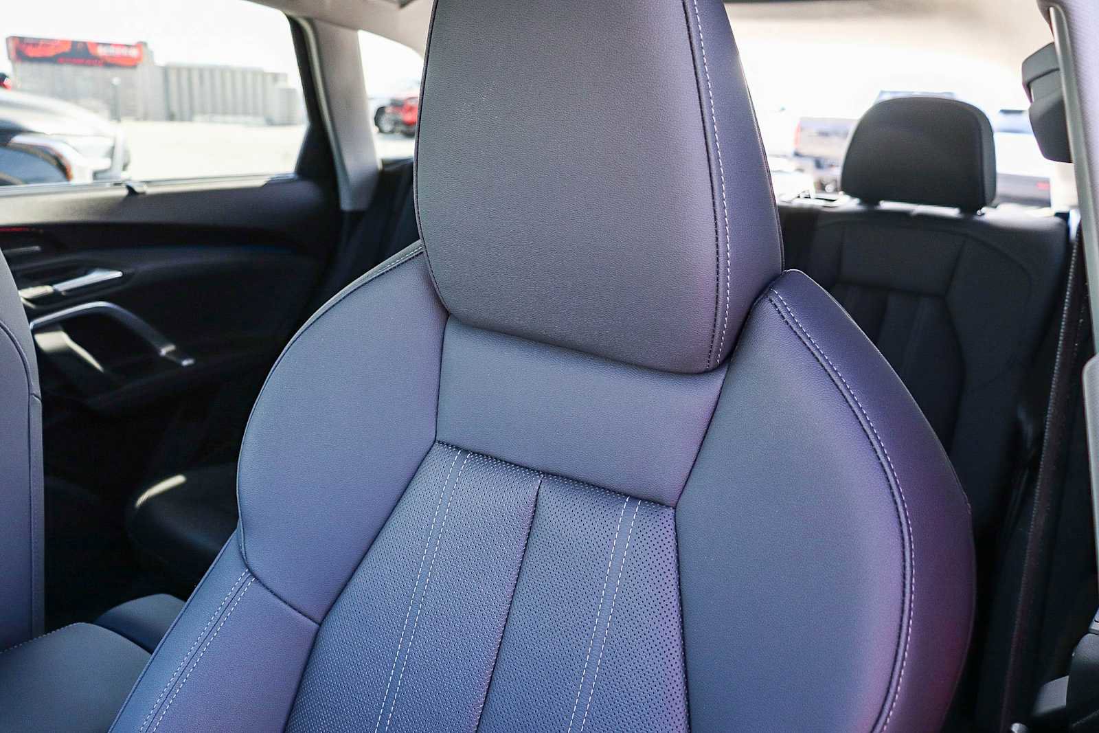 Used 2025 Audi Q5 Premium Plus w/ Premium Plus image 34