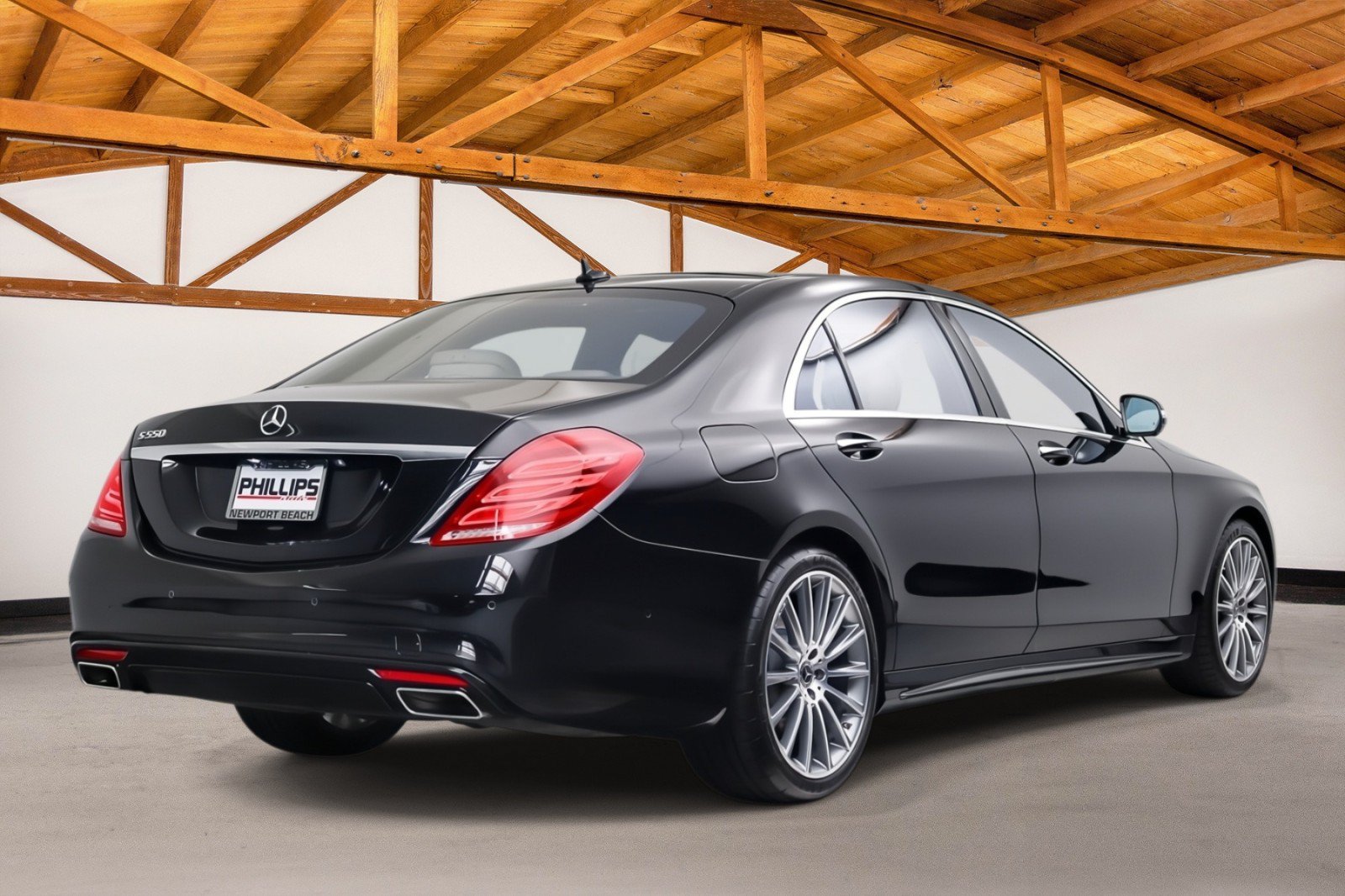 Used 2017 Mercedes-Benz S 550 Sedan image 5