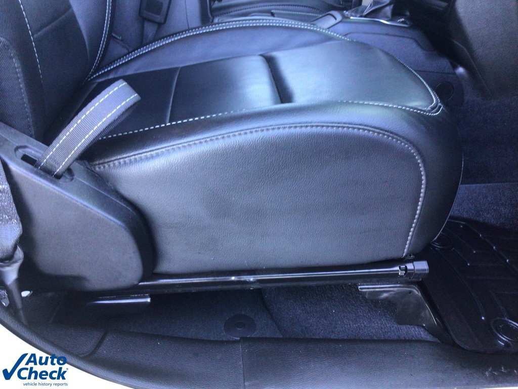 Used 2022 Jeep Wrangler Unlimited Sahara w/ Cold Weather Group image 13