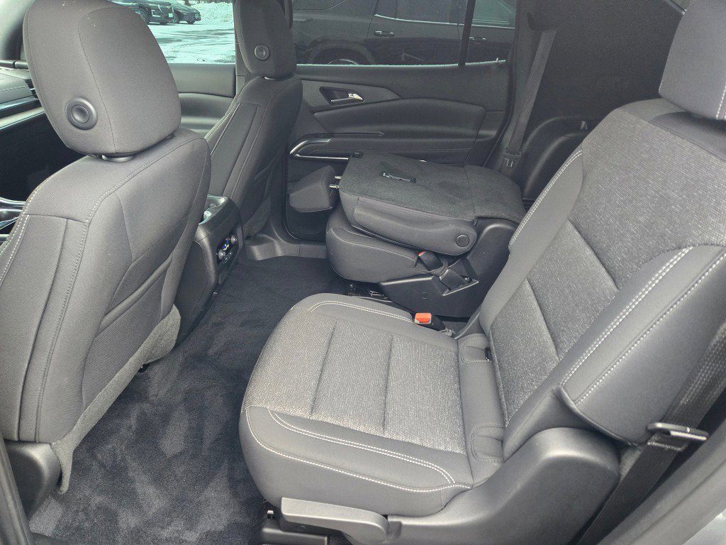 Certified 2024 Chevrolet Traverse LT w/ LPO, Floor Liner Package image 16