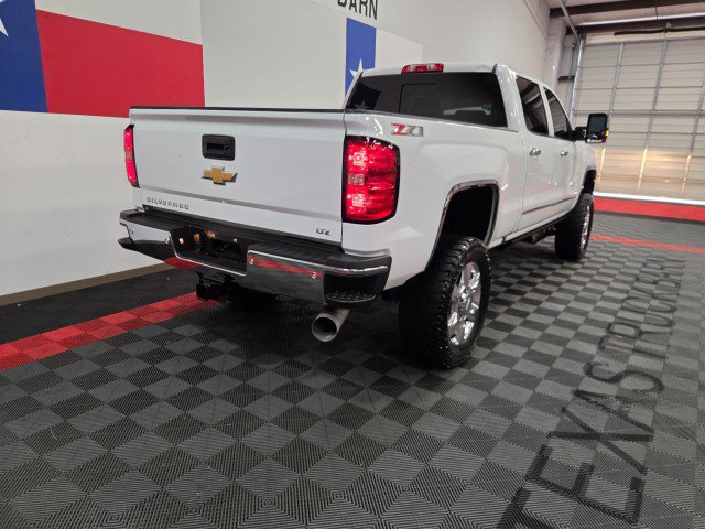 Used 2019 Chevrolet Silverado 2500 LTZ w/ Duramax Plus Package AWD/4WD image 25