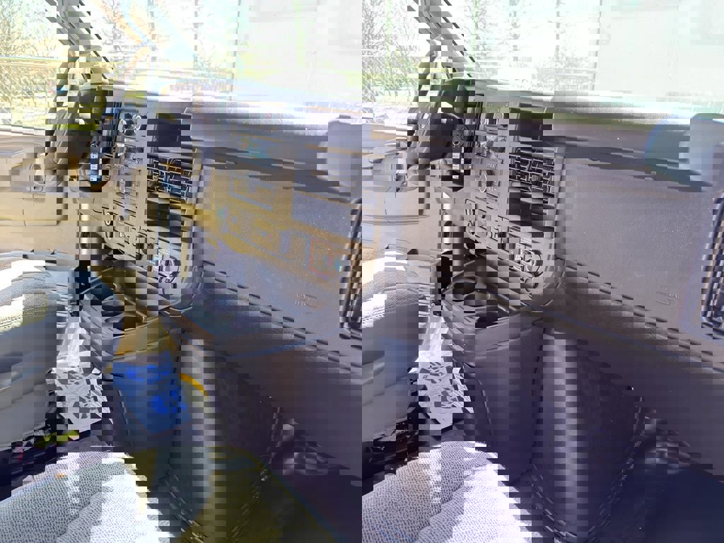 New 2026 Chevrolet Express 3500 w/ Power Convenience Package image 28