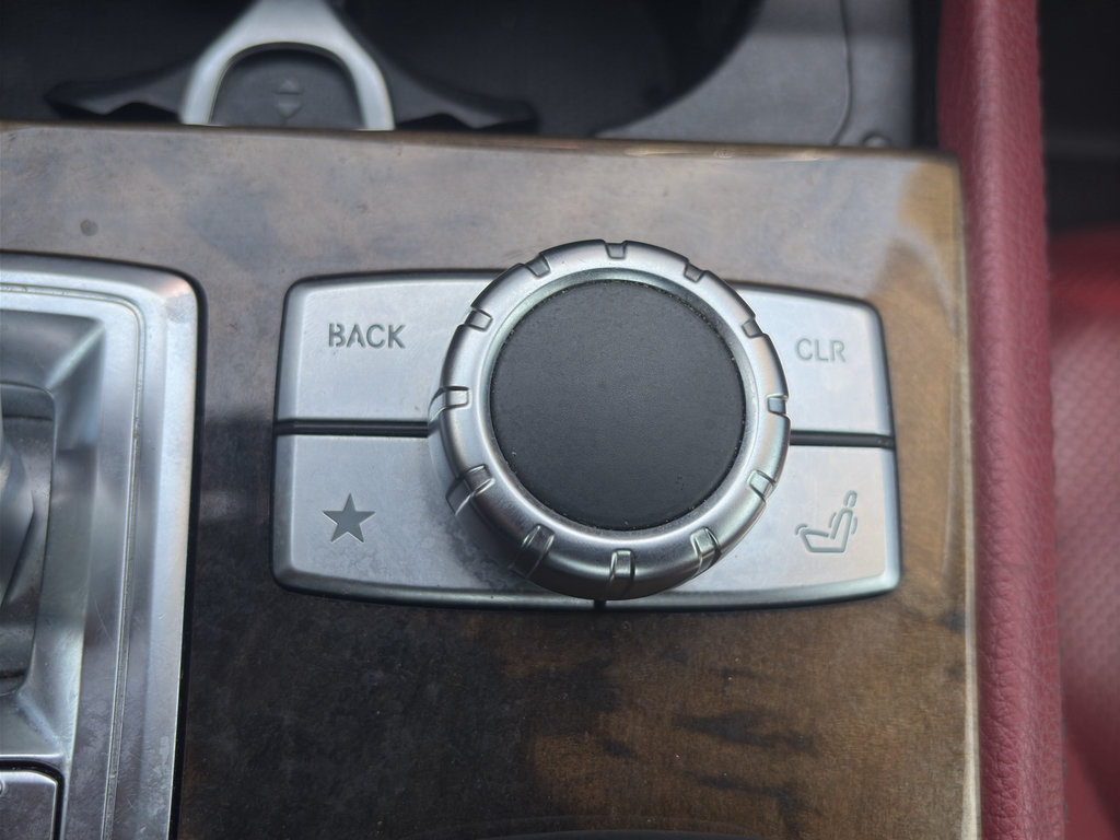 Used 2015 Mercedes-Benz SL 550 image 22