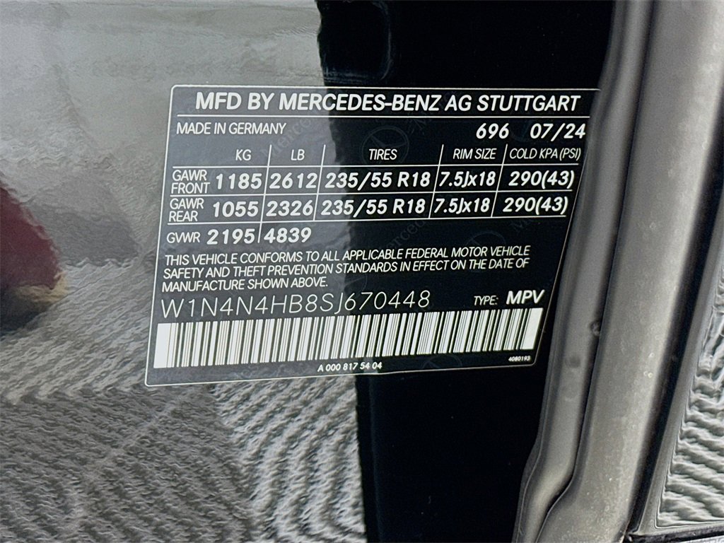 Used 2025 Mercedes-Benz GLA 250 4MATIC image 31