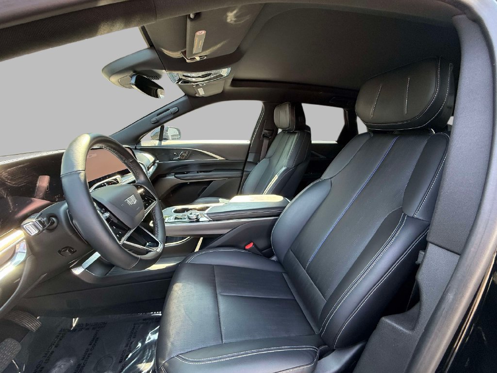Certified 2024 Cadillac Lyriq Sport w/ LPO, Floor Liner Package AWD/4WD image 2