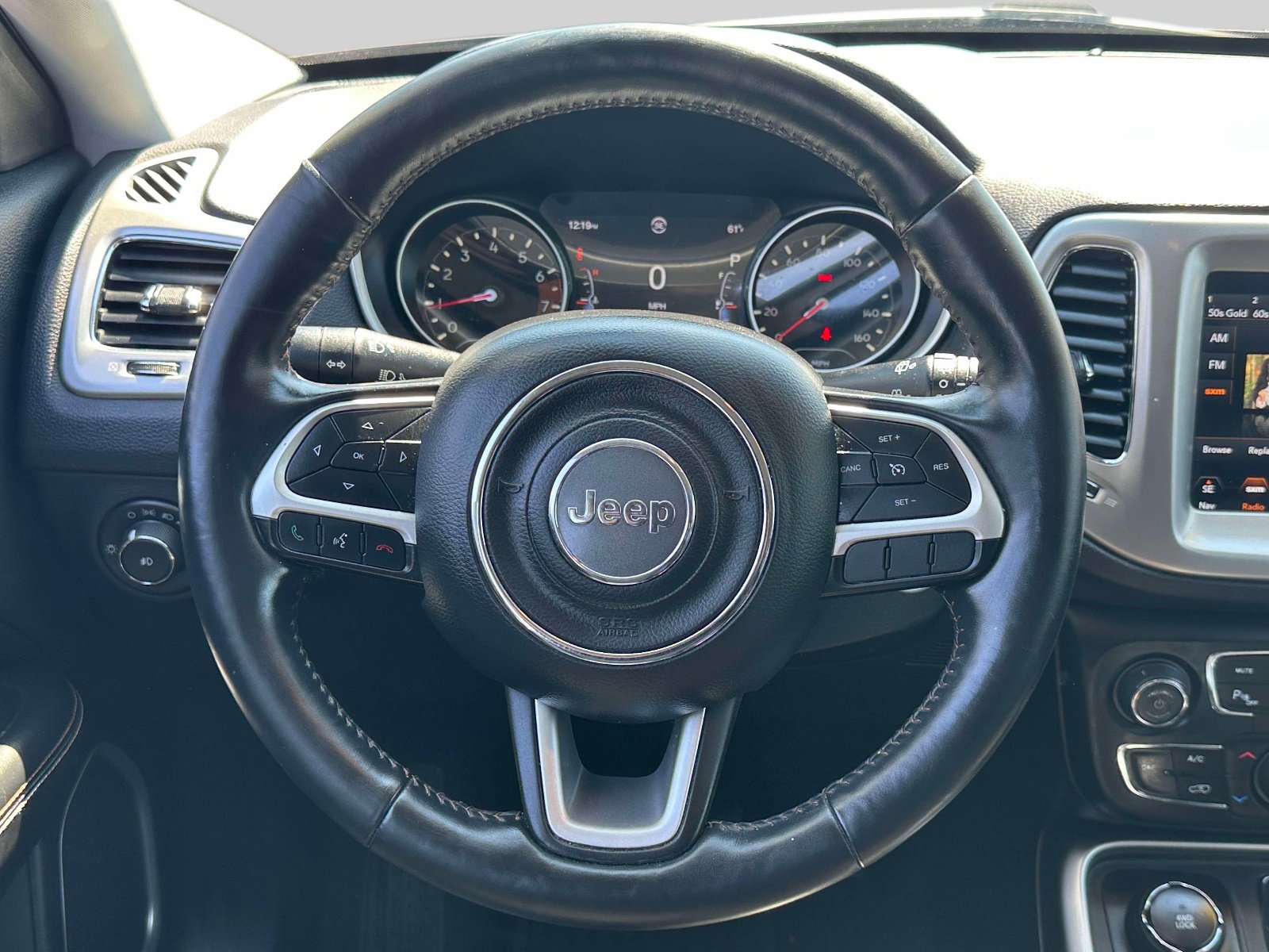 Used 2018 Jeep Compass Latitude w/ Popular Equipment Group image 15