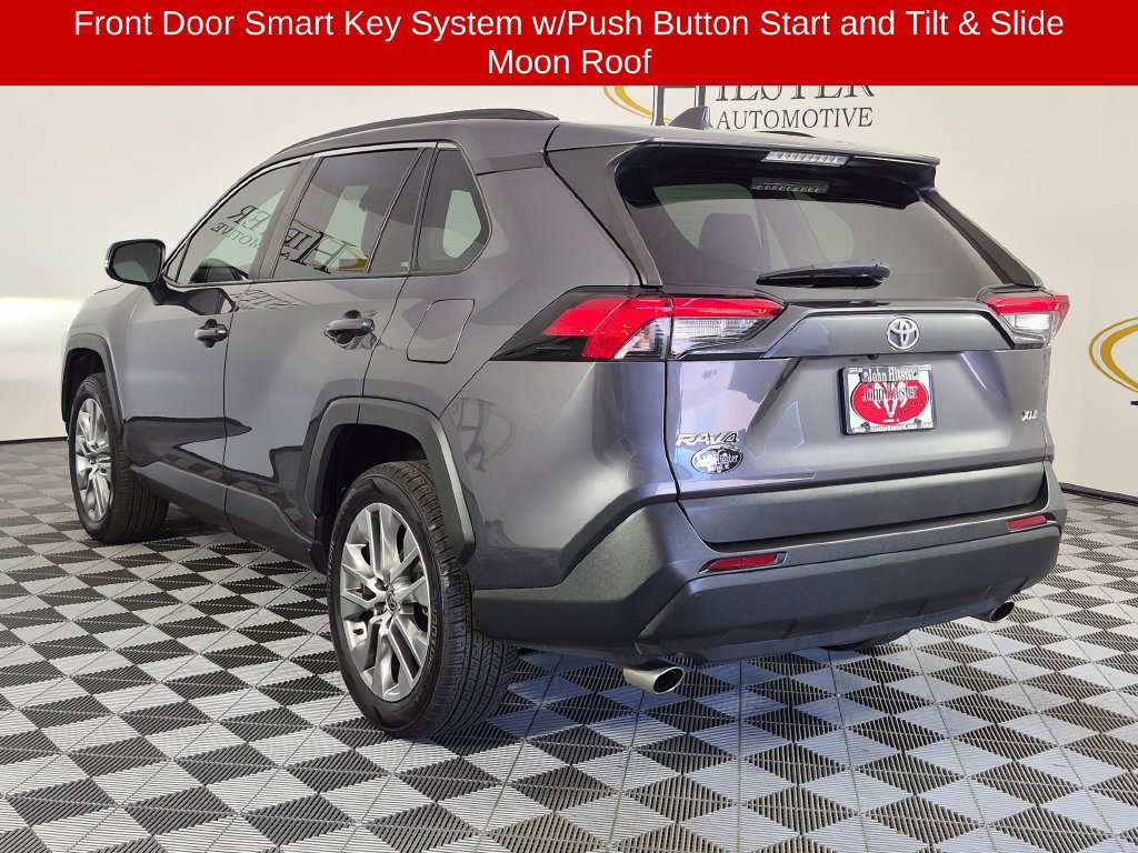 Used 2022 Toyota RAV4 XLE Premium FWD image 7