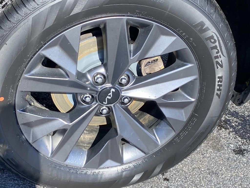 Used 2023 Kia Sportage SX Prestige image 32