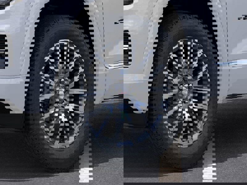 New 2026 GMC Terrain Denali w/ LPO, Black Badging Package image 9