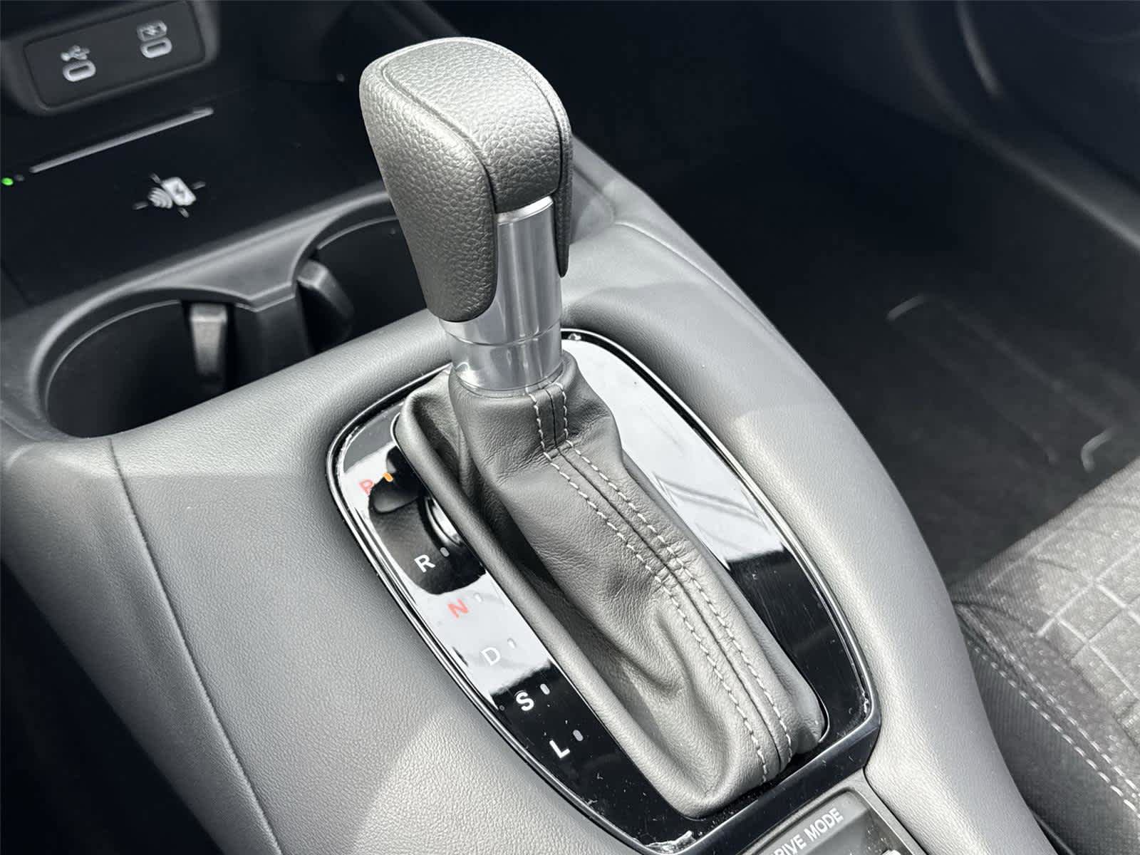 Used 2026 Honda HR-V LX image 25