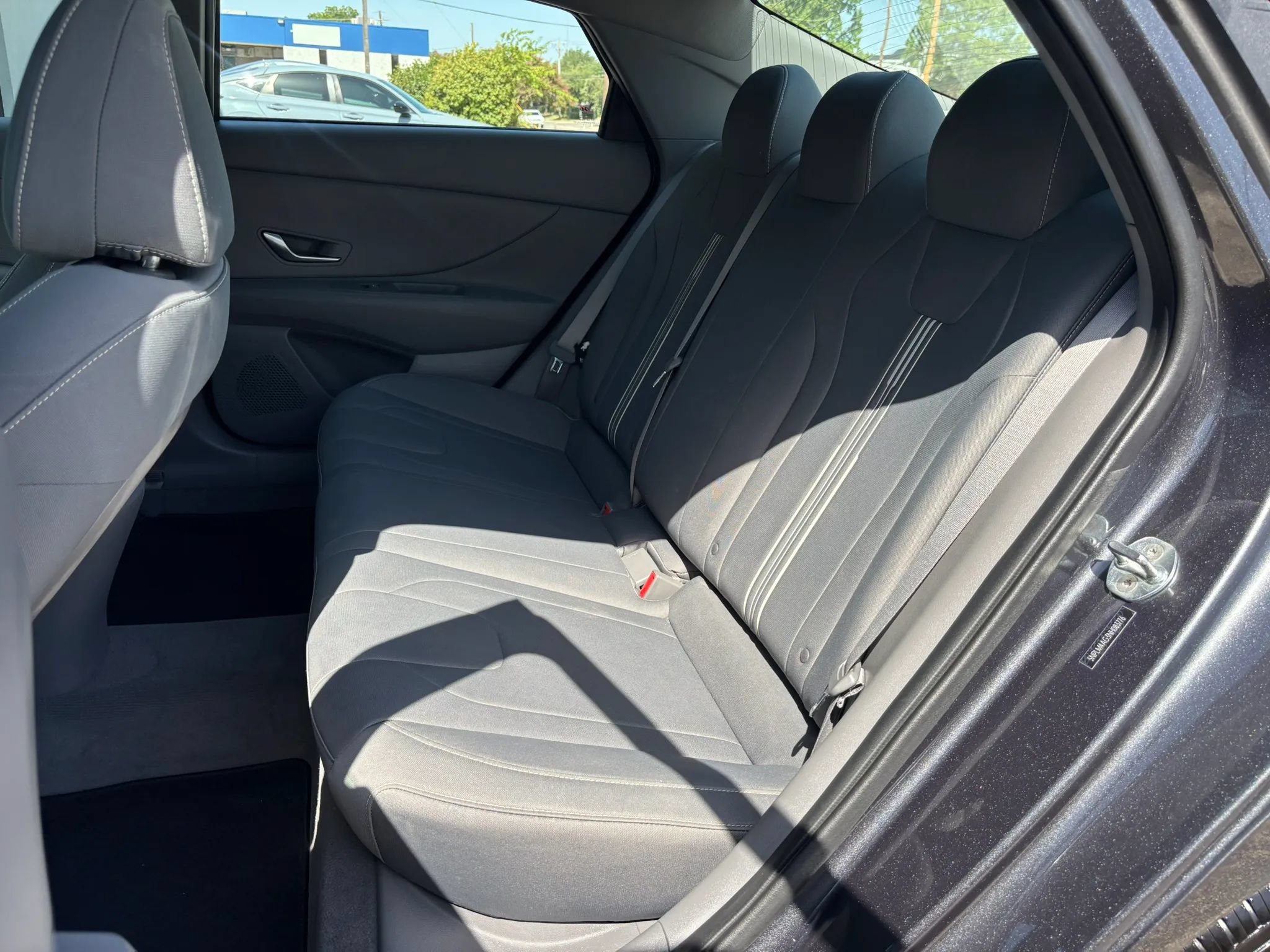 Used 2022 Hyundai Elantra SEL FWD image 45
