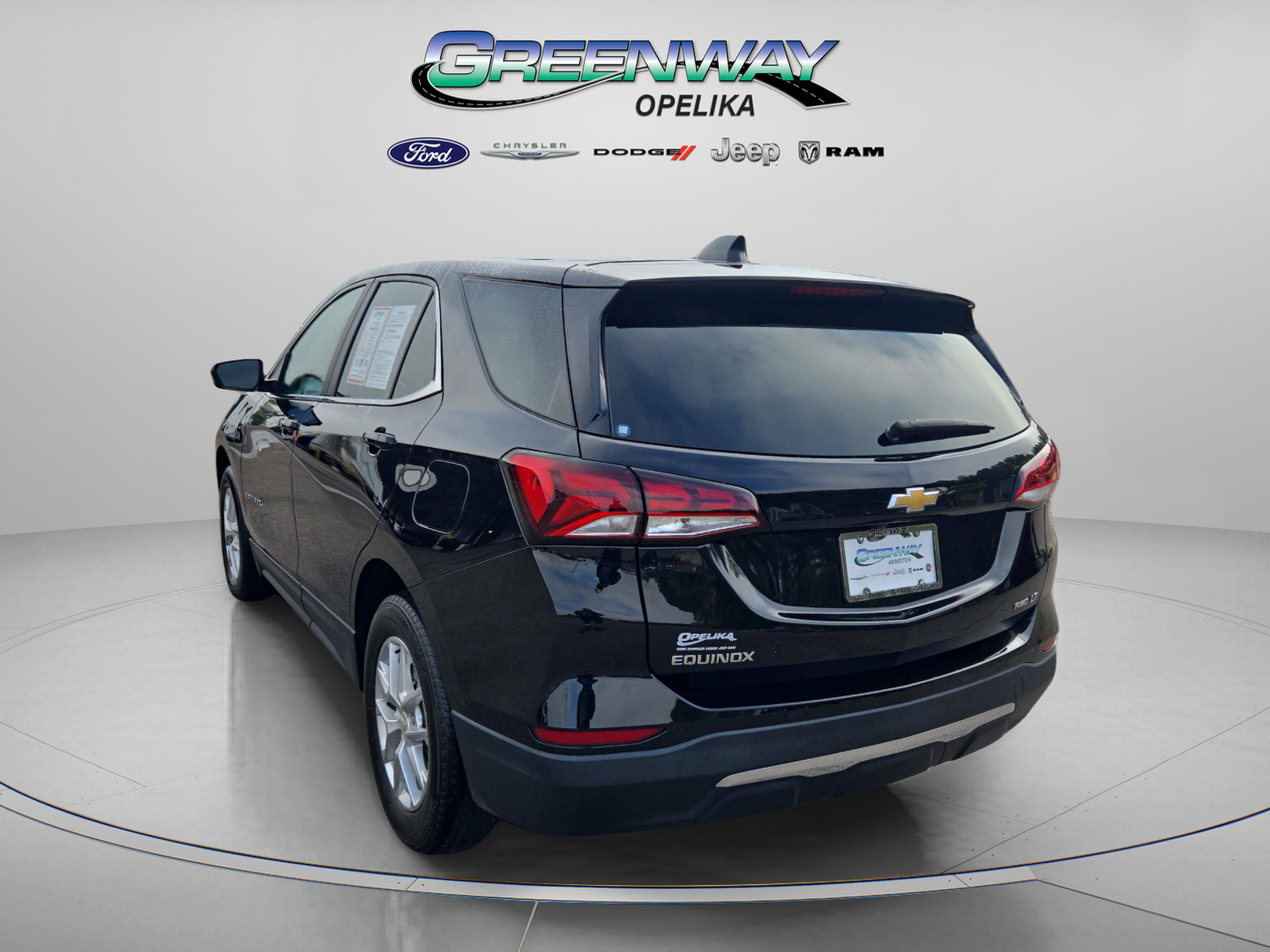 Used 2023 Chevrolet Equinox LT image 5