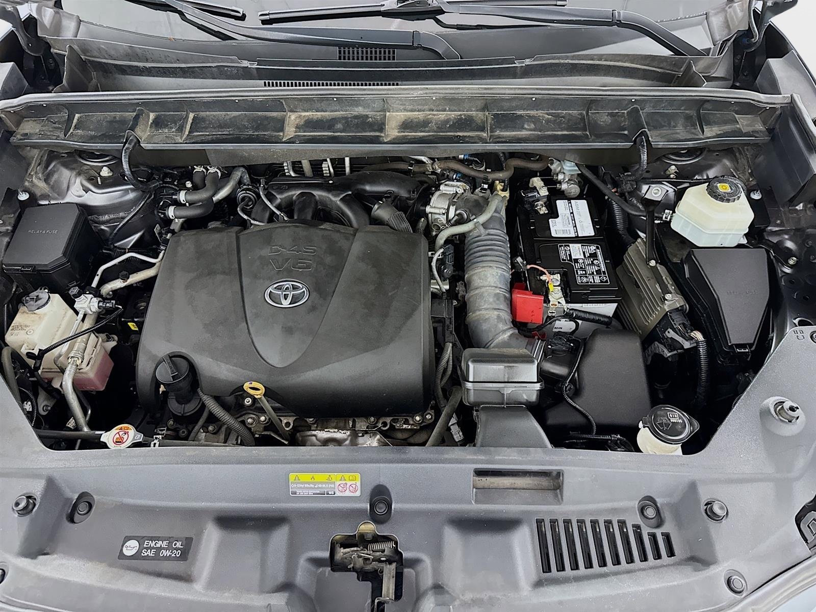 Used 2020 Toyota Highlander XLE image 30