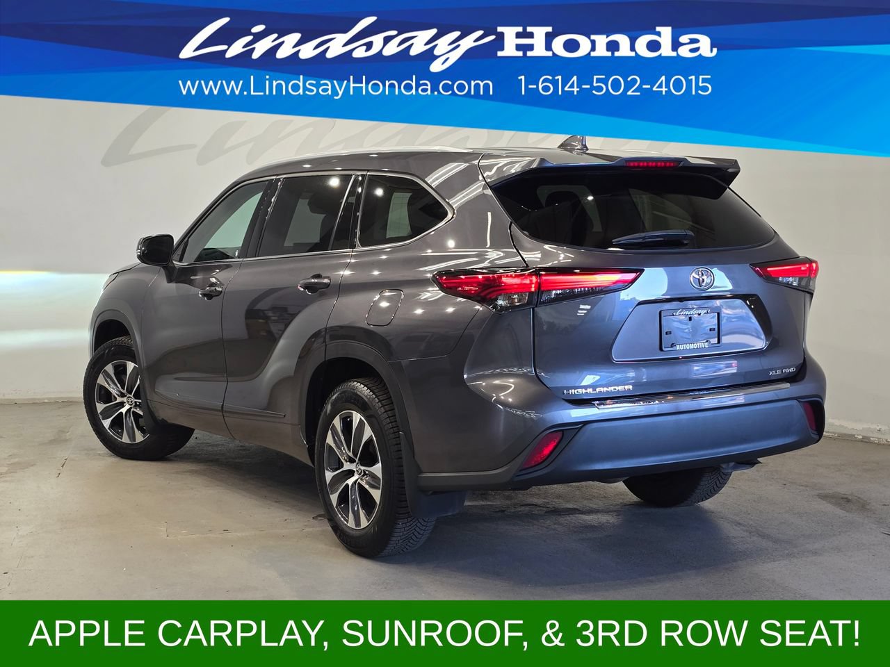 Used 2022 Toyota Highlander XLE AWD/4WD image 4