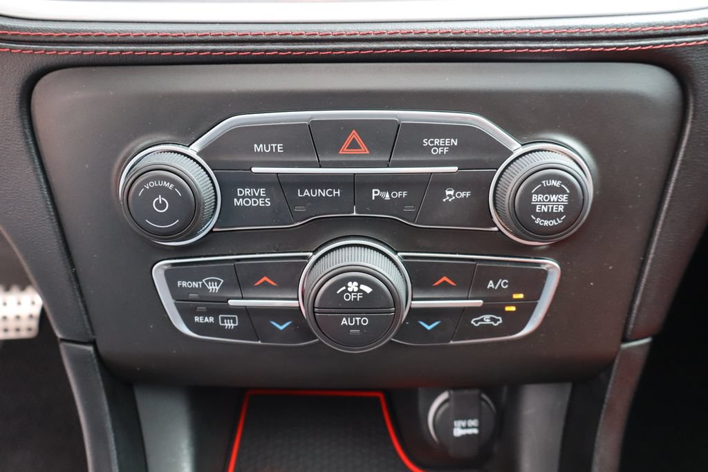 Used 2022 Dodge Charger Scat Pack RWD image 9