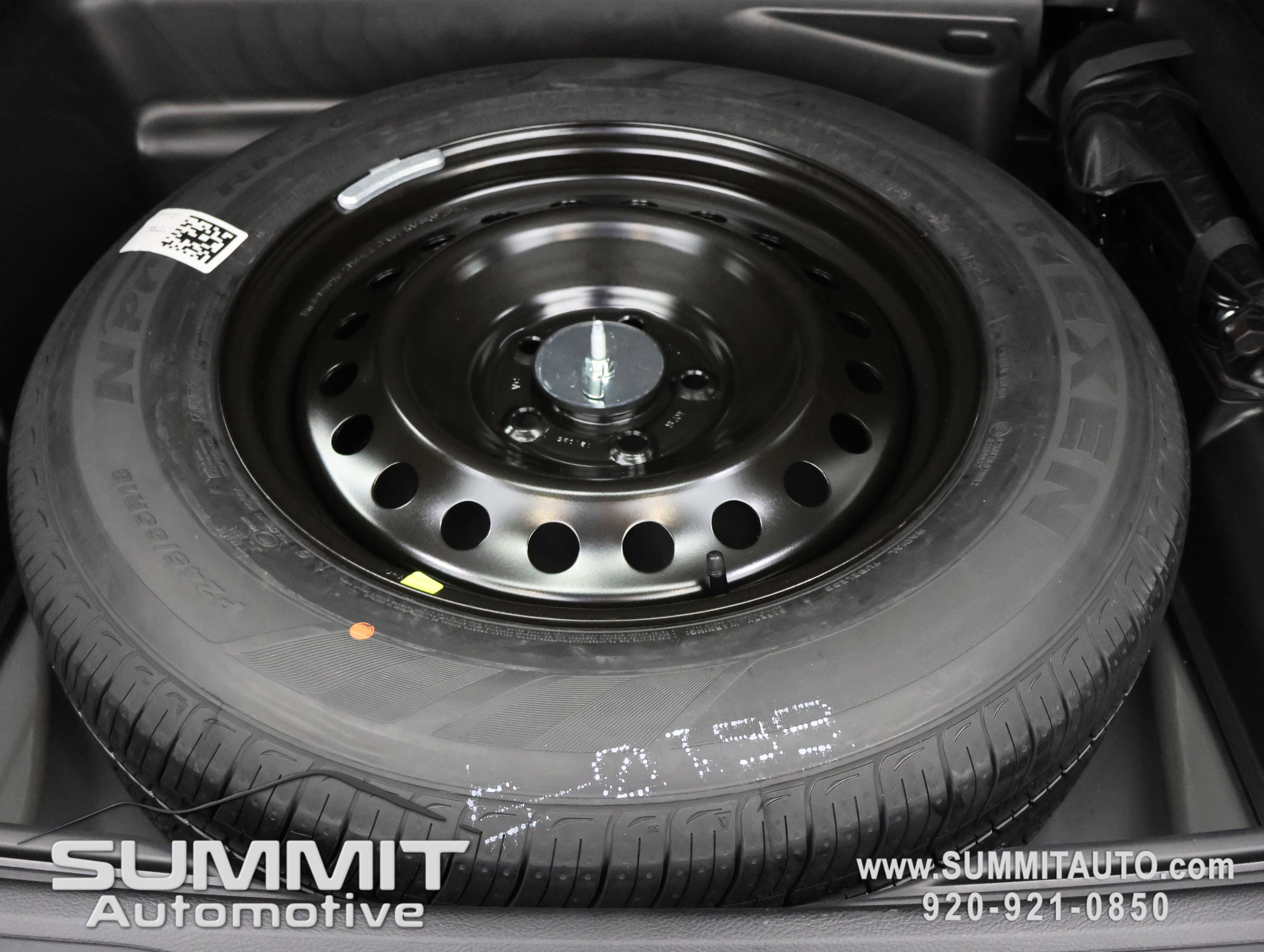 New 2026 Jeep Grand Cherokee Altitude AWD/4WD image 26