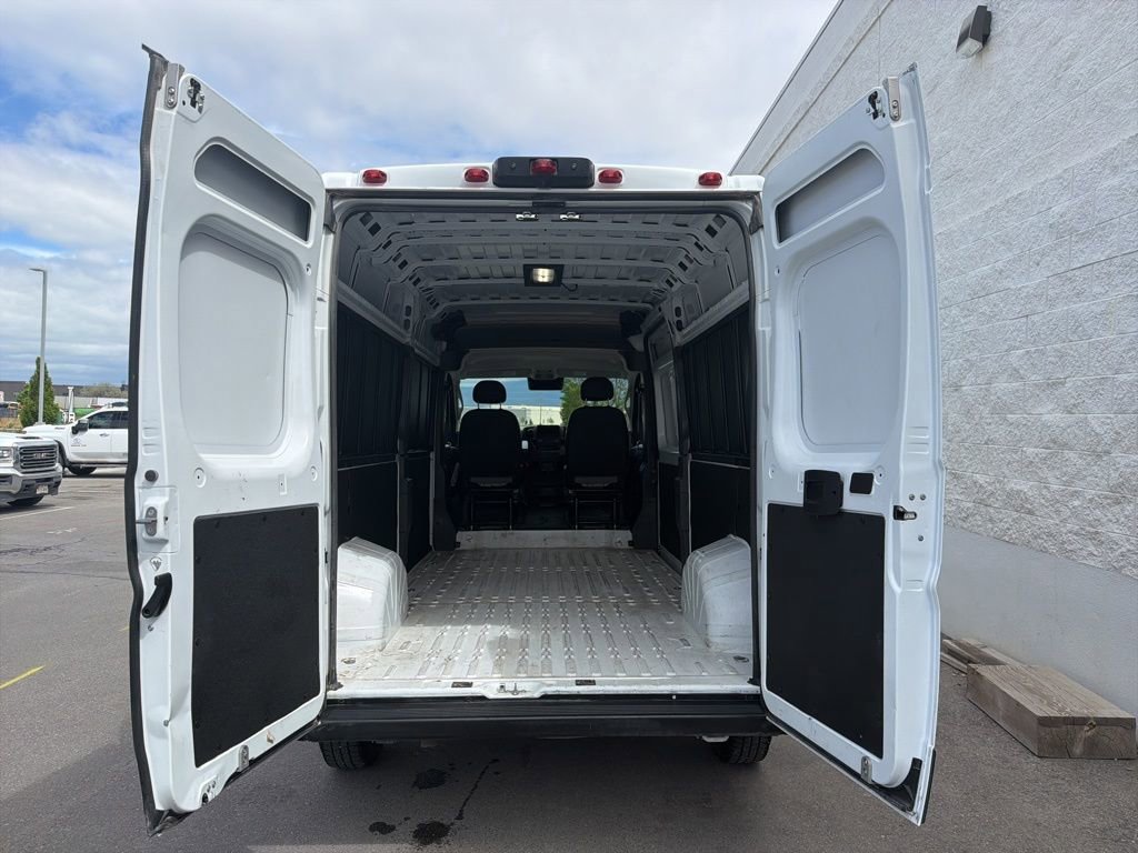 Used 2024 RAM ProMaster 2500 w/ Convenience Group FWD image 22