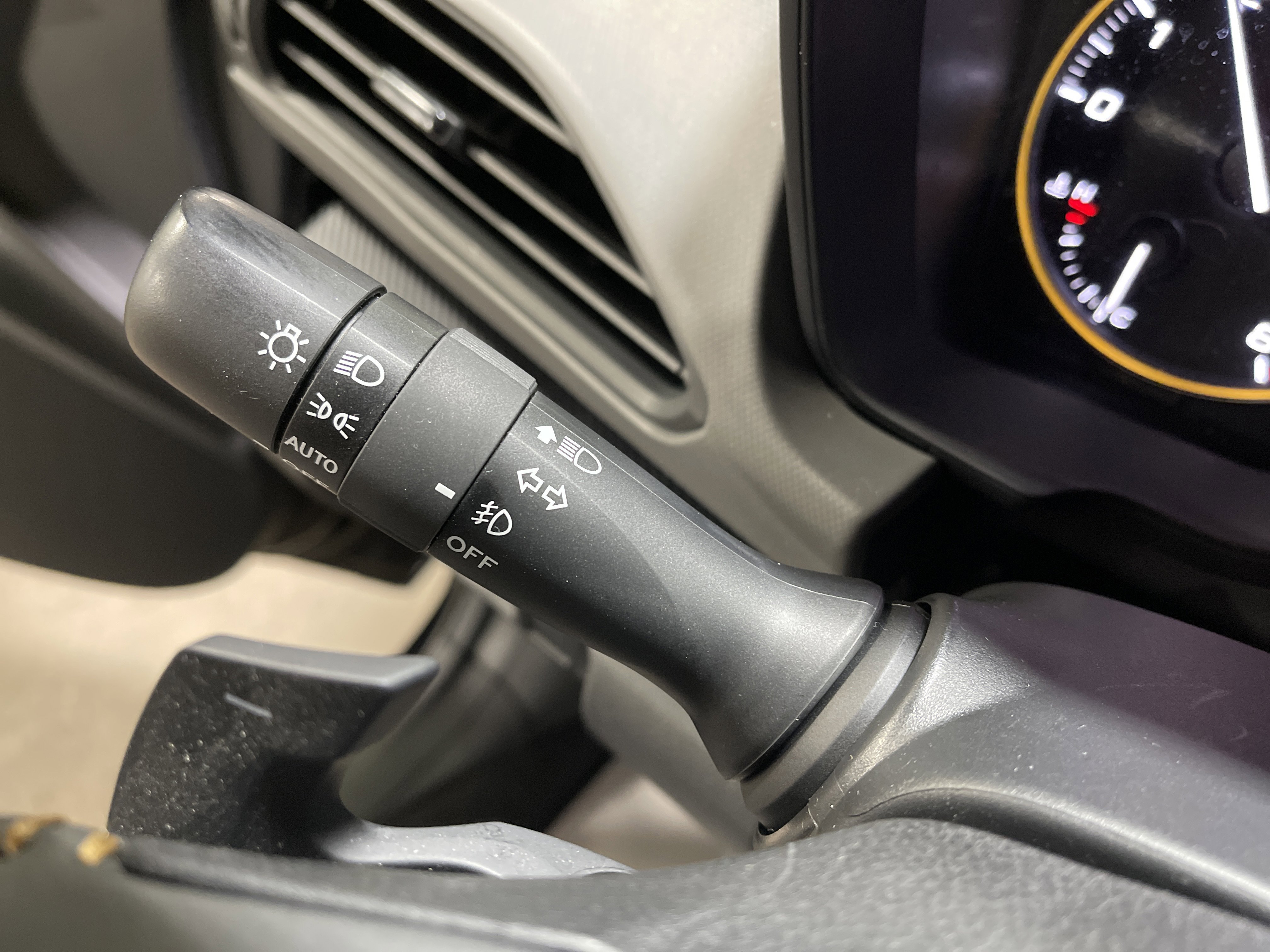 Used 2024 Subaru Crosstrek 2.5i Wilderness w/ Crosstrek Mirror Package image 21