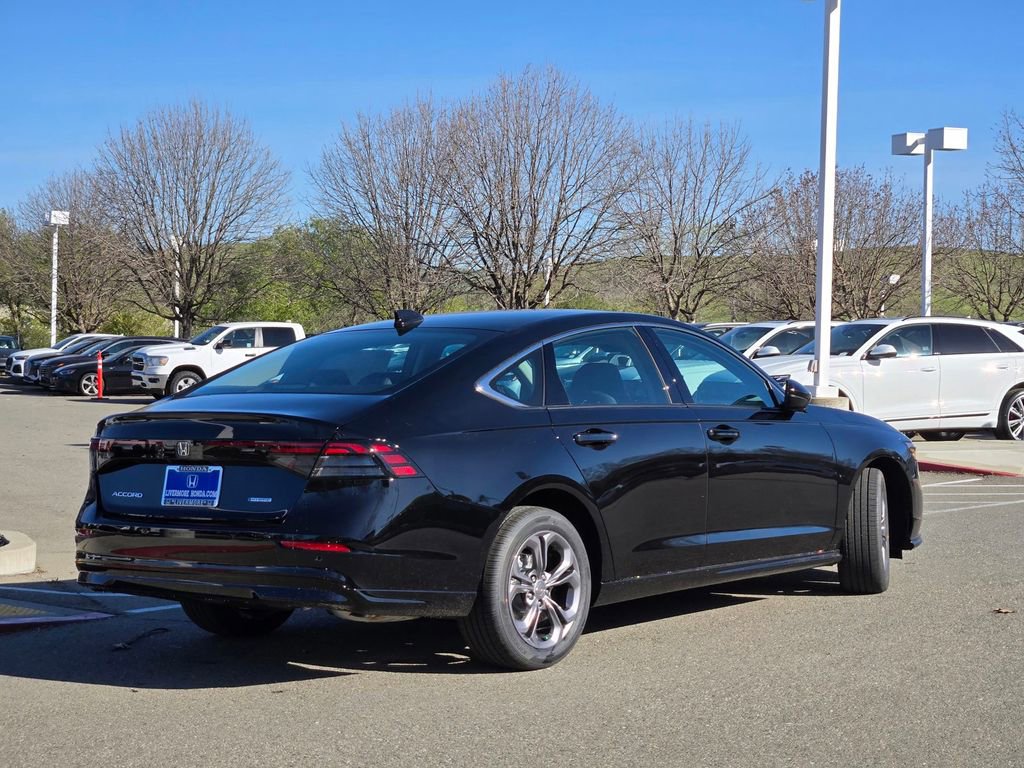 New 2026 Honda Accord EX-L image 4