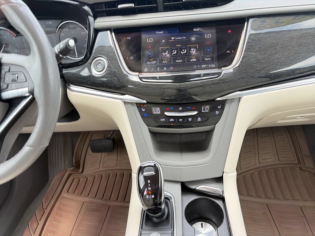 Used 2023 Cadillac XT6 Premium Luxury FWD image 15