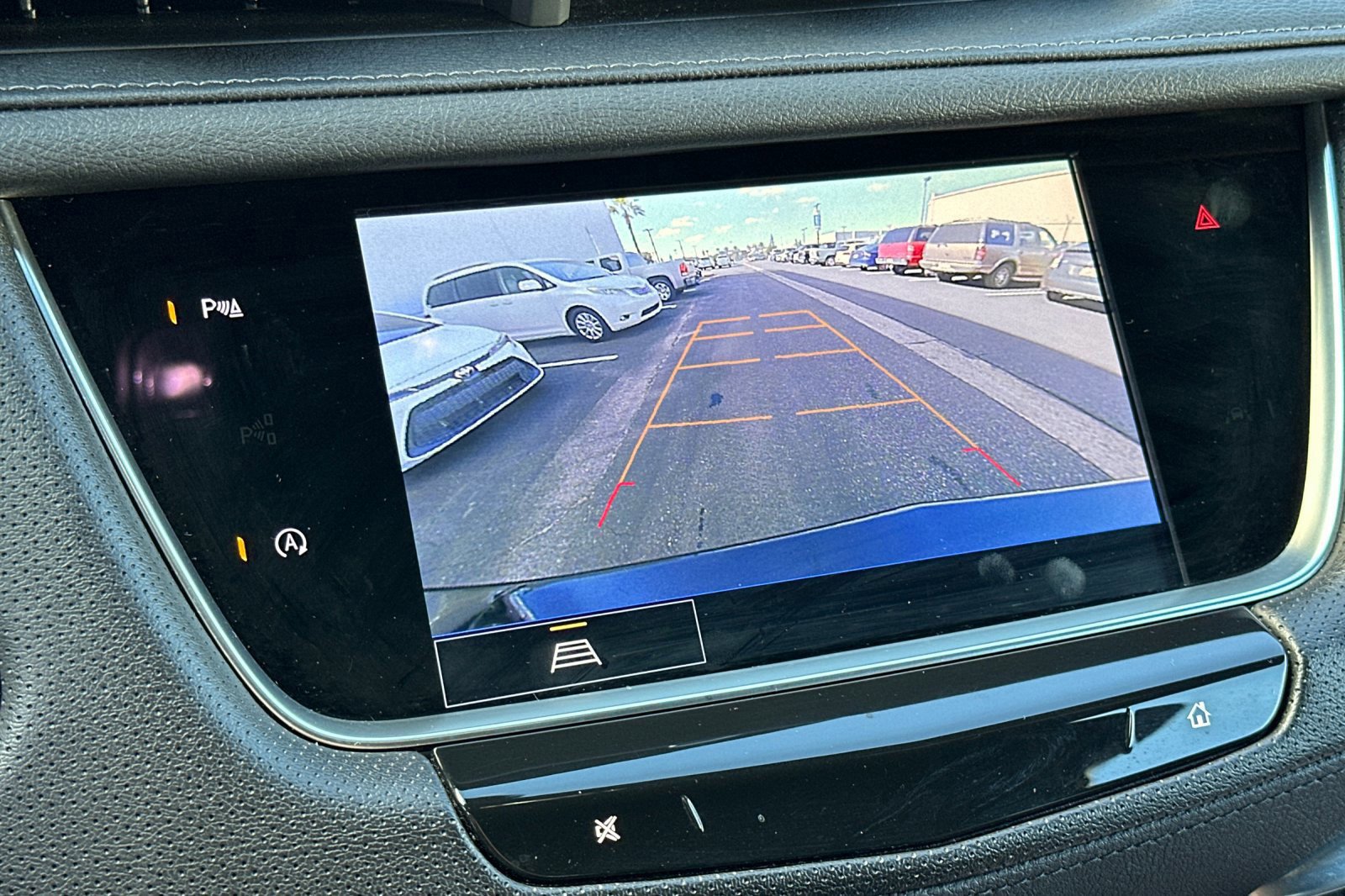 Certified 2025 Cadillac XT5 Premium Luxury image 20