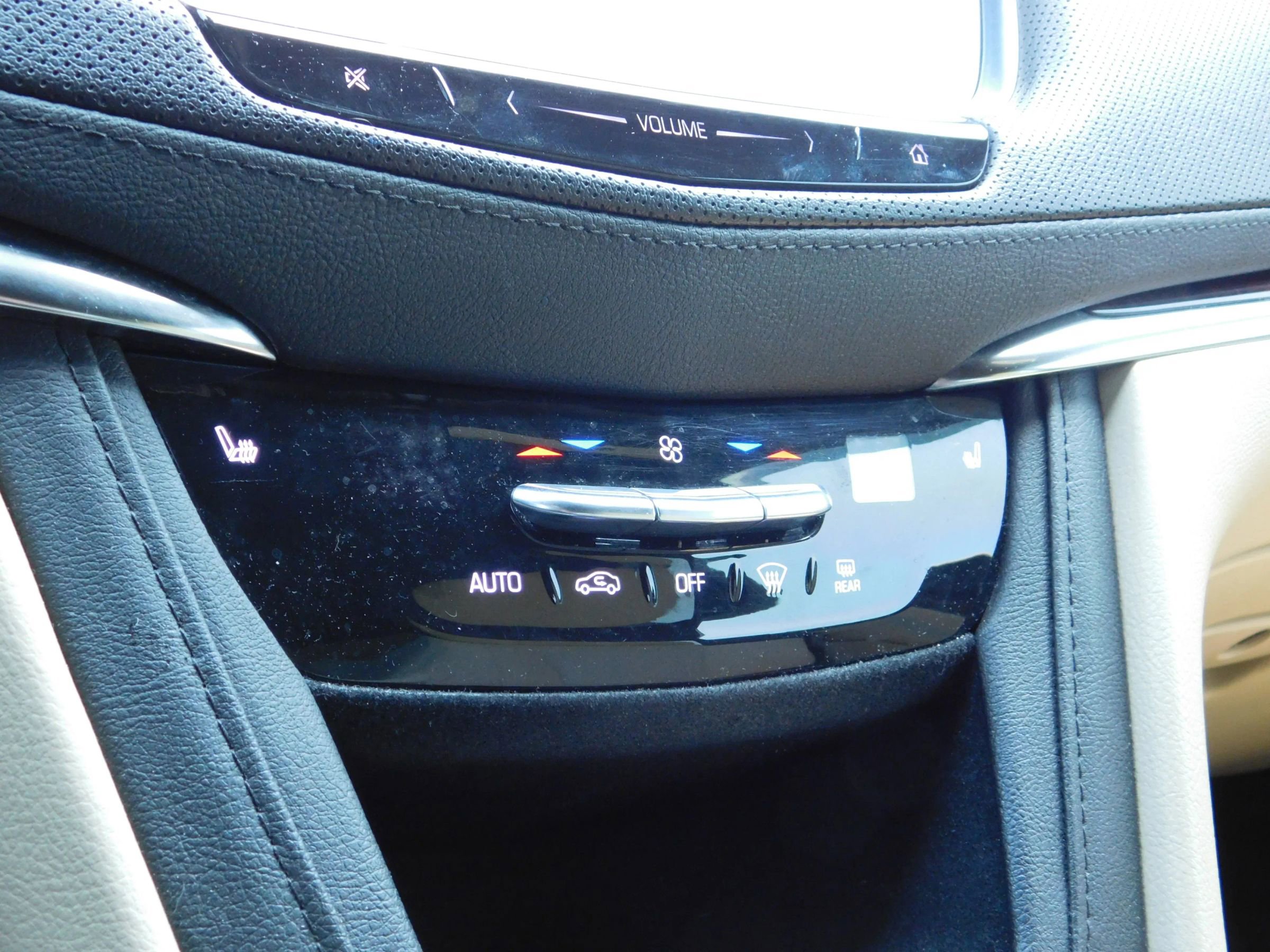 Used 2019 Cadillac XT5 Luxury AWD/4WD image 20