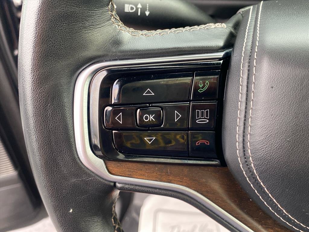 Used 2022 Jeep Grand Wagoneer Series II AWD/4WD image 19