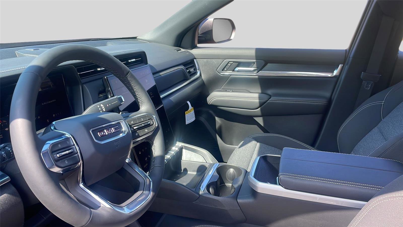 New 2026 GMC Terrain Elevation w/ LPO, Floor Liner Package AWD/4WD image 15