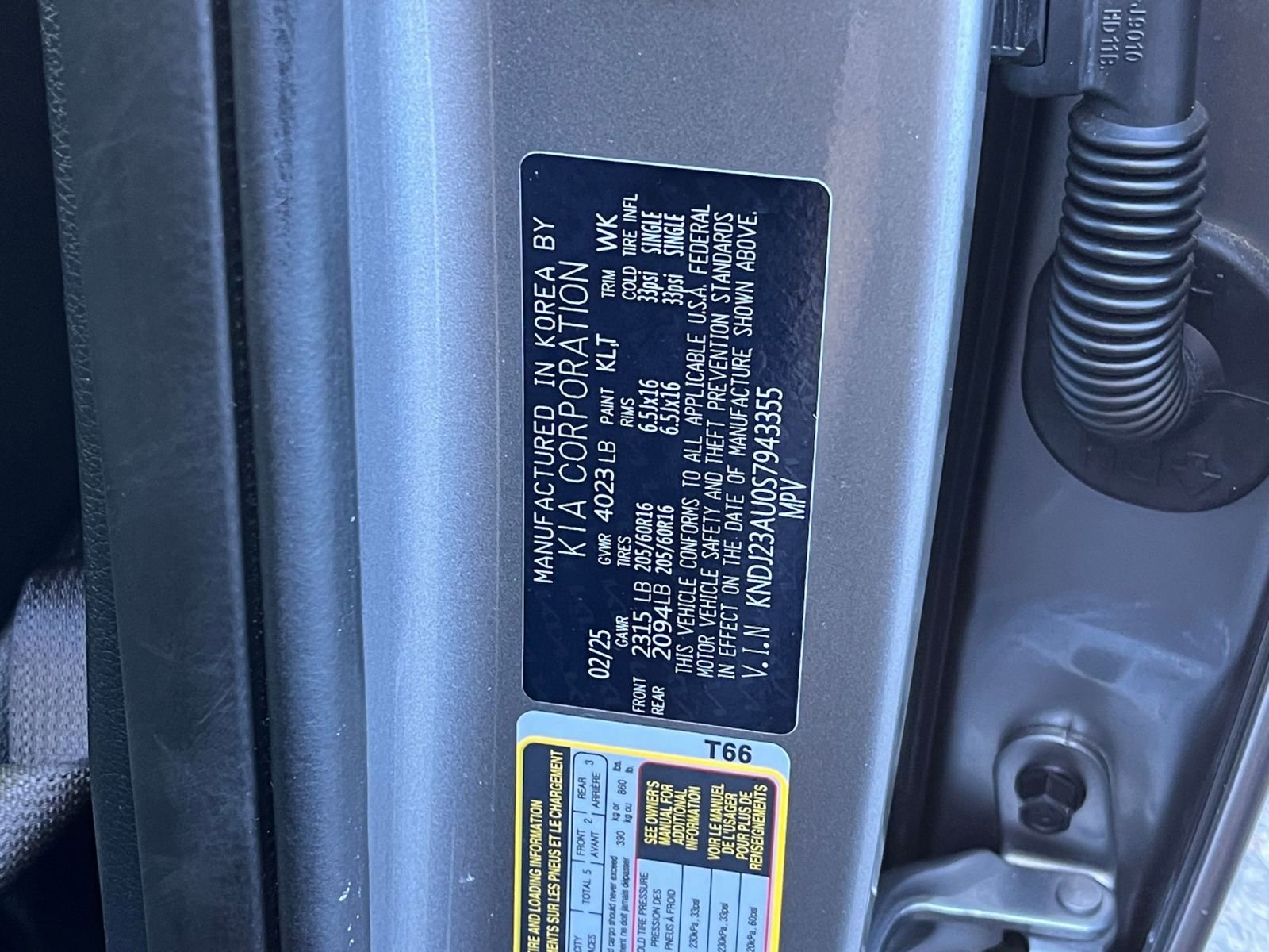 Used 2025 Kia Soul LX w/ LX Technology Package image 24