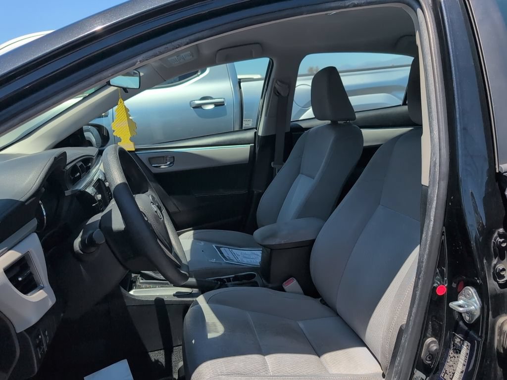 Certified 2016 Toyota Corolla LE FWD image 9