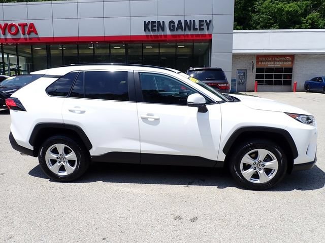 Certified 2021 Toyota RAV4 XLE w/ Convenience Package AWD/4WD image 2