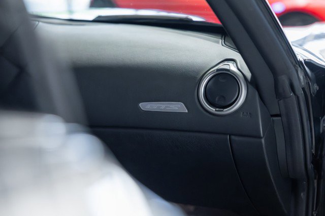 Used 2013 SRT Viper GTS w/ GTS Laguna Interior Pkg image 53