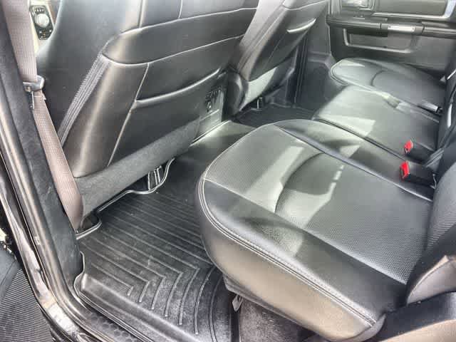 Used 2016 RAM 1500 Laramie w/ Convenience Group AWD/4WD image 33