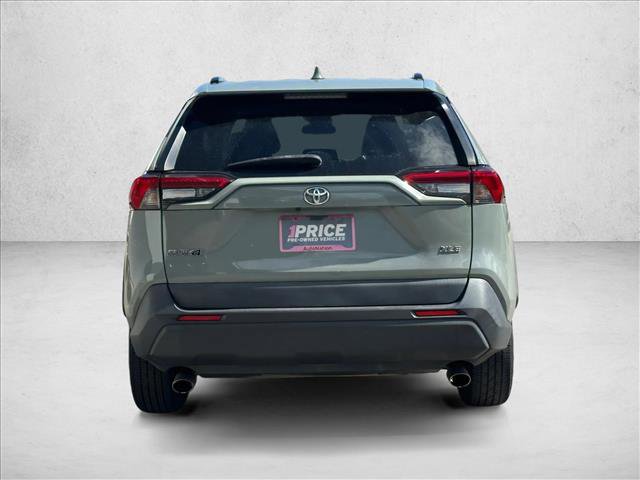 Used 2020 Toyota RAV4 XLE image 6