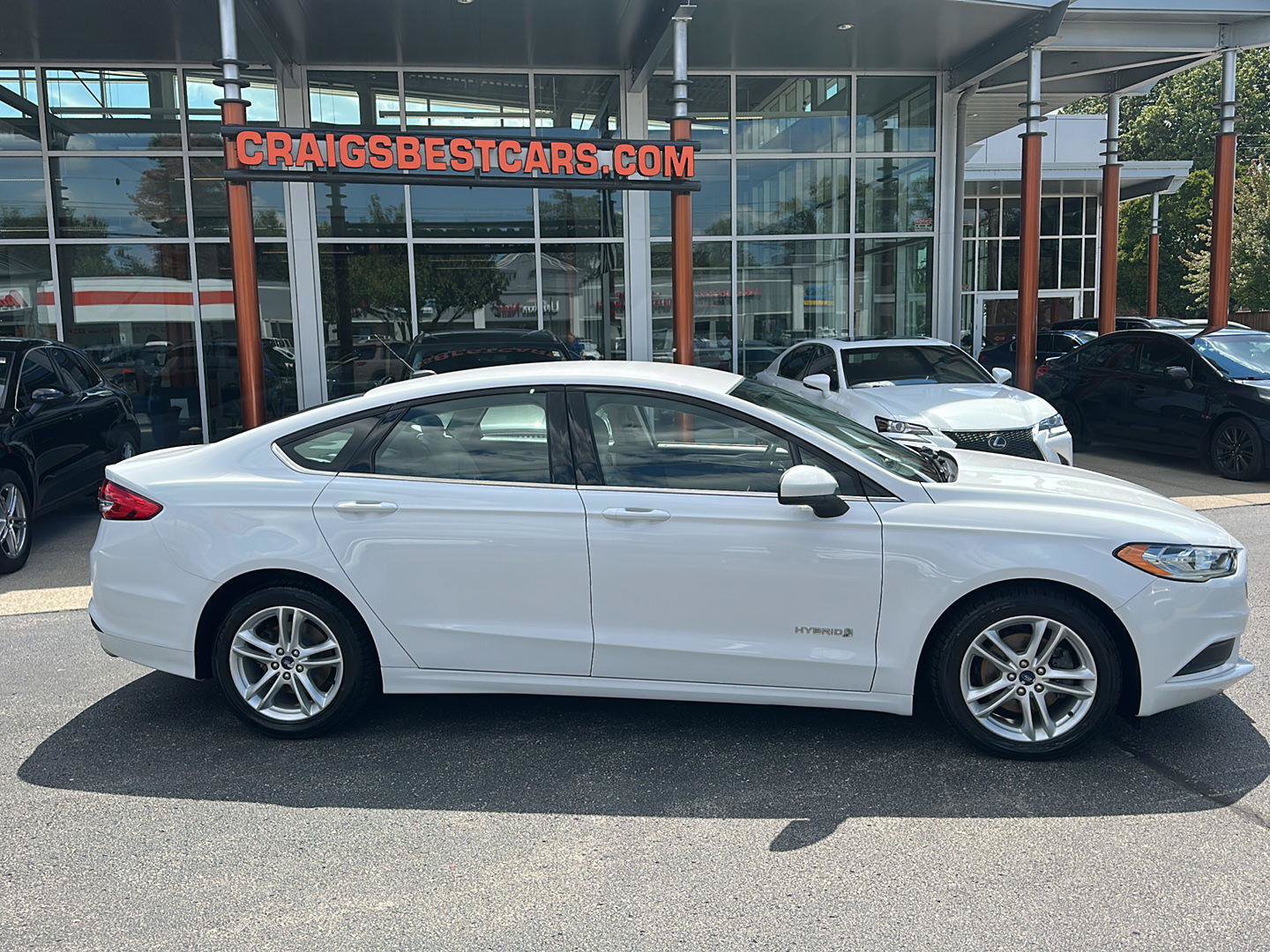 Used 2018 Ford Fusion S FWD image 2