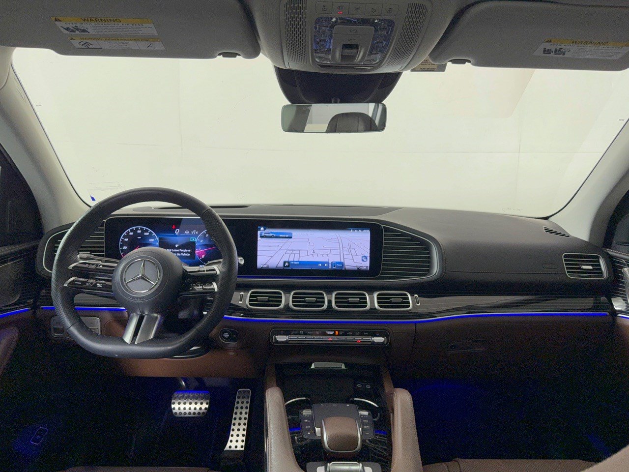 Used 2024 Mercedes-Benz GLS 450 4MATIC image 17