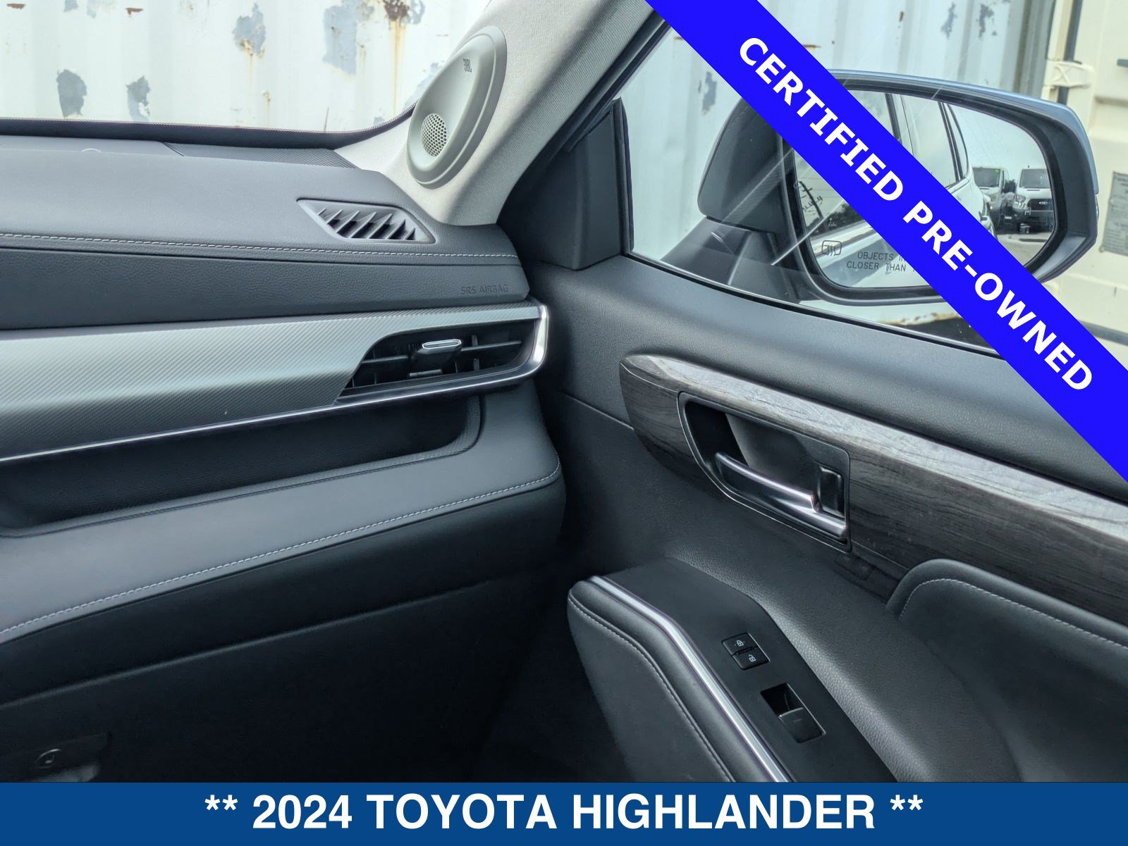 Used 2024 Toyota Highlander Platinum FWD image 20