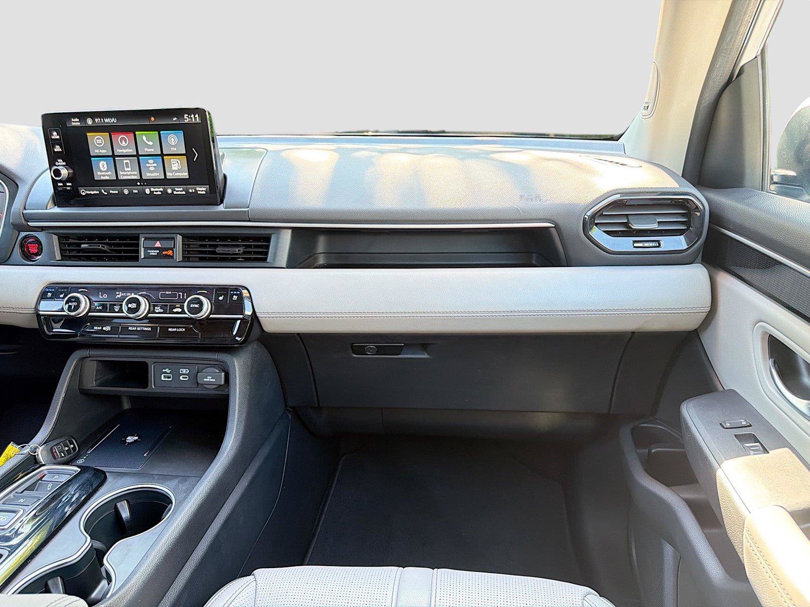 Used 2024 Honda Pilot Elite image 20