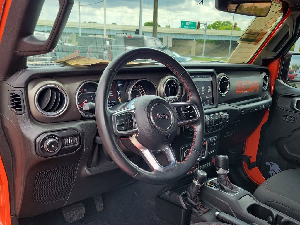 Used 2018 Jeep Wrangler Rubicon AWD/4WD image 8