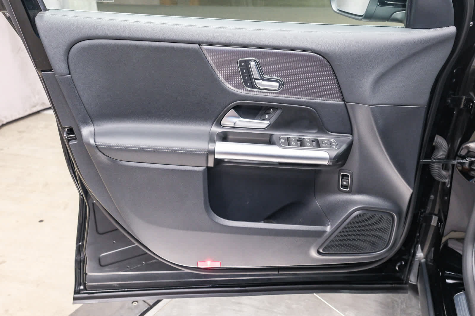 Certified 2023 Mercedes-Benz GLA 250 image 25