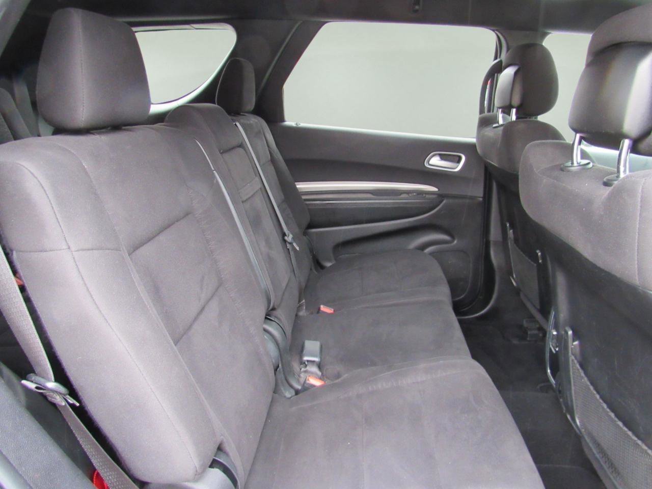 Used 2020 Dodge Durango SXT image 34