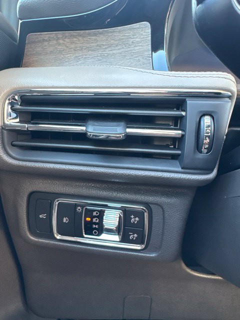 Used 2021 Lincoln Corsair Reserve w/ Equipment Group 201A AWD/4WD image 21