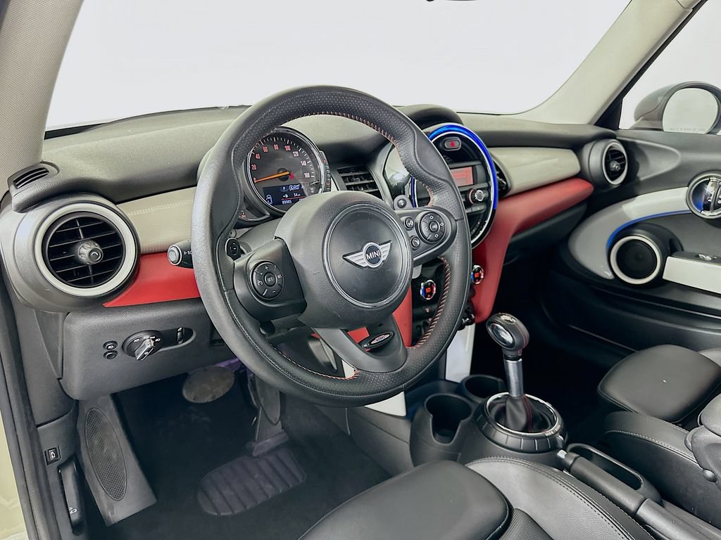 Used 2015 MINI Cooper S FWD image 9