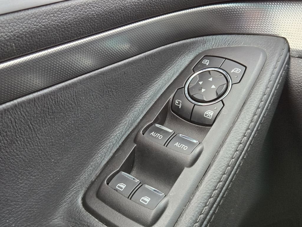 Used 2013 Ford Explorer Sport image 24