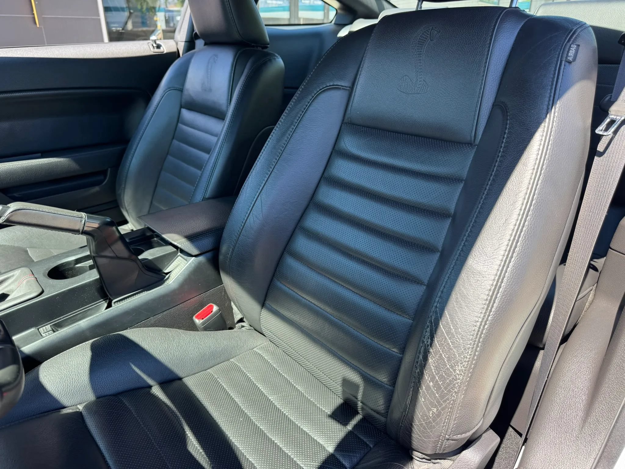 Used 2008 Ford Mustang Shelby GT500 RWD image 16
